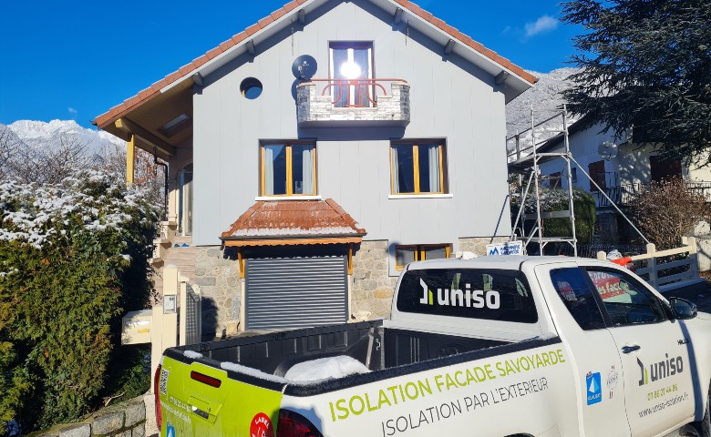 Cyril Bret, dirigeant d’Isolation Façades Savoyarde à Frontenex (73)